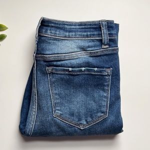 distress skinny jeans